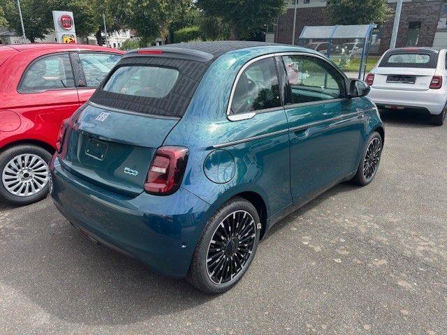 Fahrzeugabbildung Fiat 500e La Prima Cabrio 42 kWh einige Farben