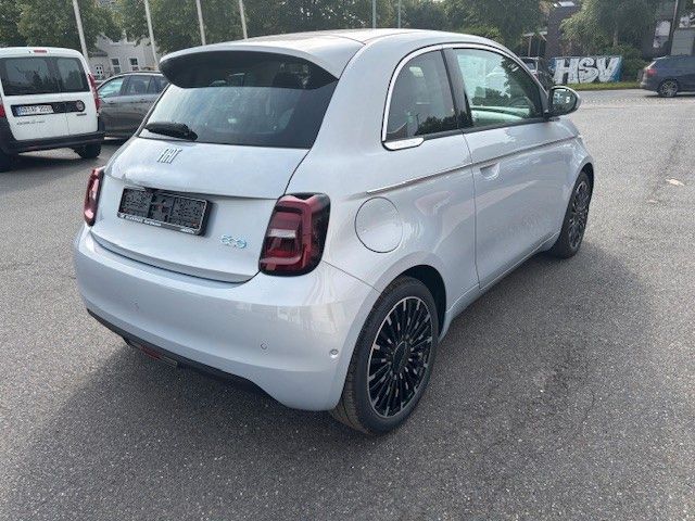 Fahrzeugabbildung Fiat 500e La Prima Limousine 42 kWh einige Farben