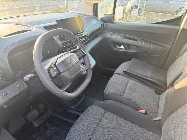 Fahrzeugabbildung Fiat Doblo E Cargo L1 50 kWh 100 kW