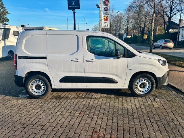 Fahrzeugabbildung Fiat Doblo E Cargo L1 50 kWh 100 kW